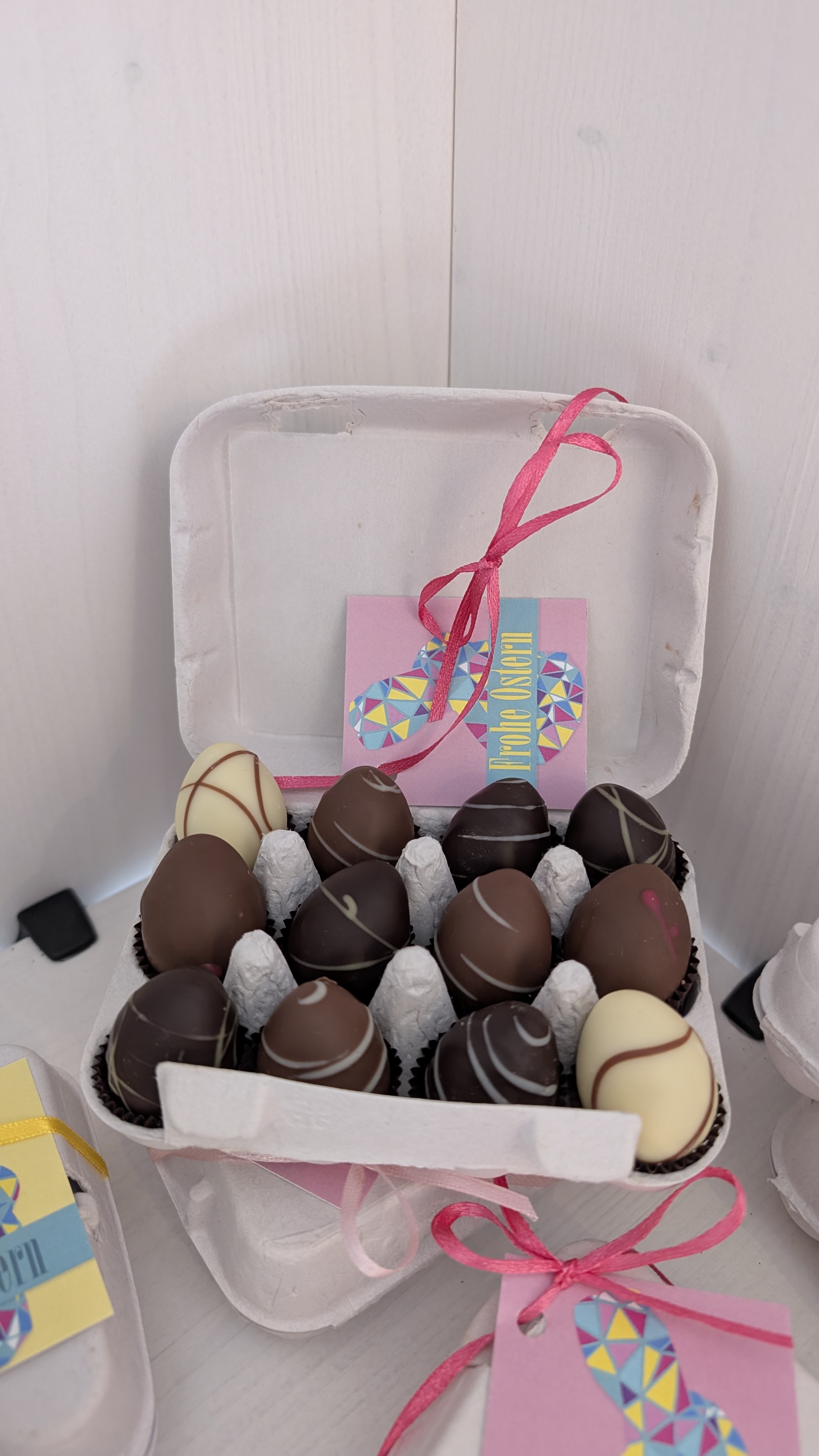 Pralinen Eier Mischung im 12er Karton
